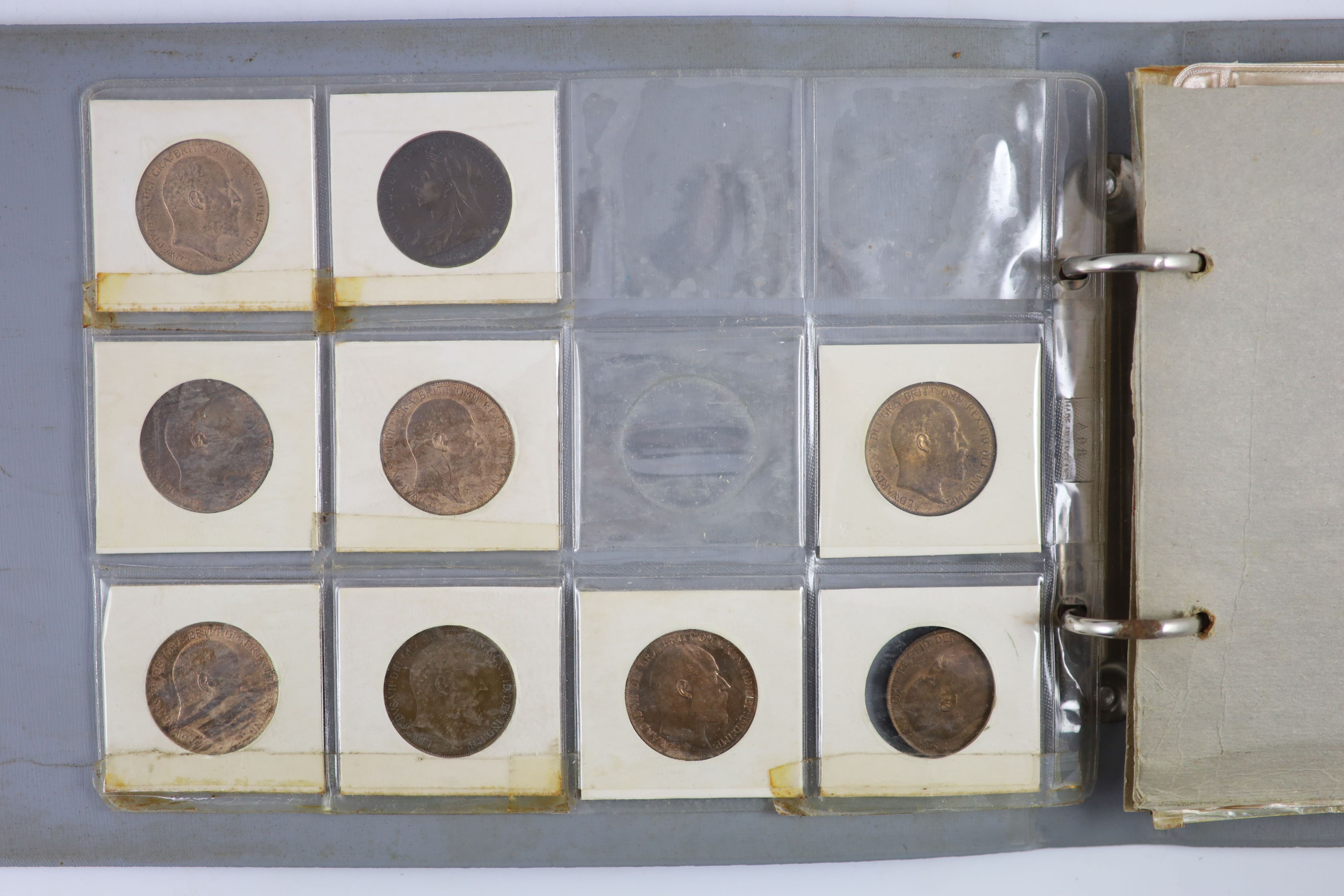 Queen Victoria to Queen Elizabeth II one penny coins, a long run from 1901-1967, the majority good EF to aUNC, including scarce 1904, 1922 and 1926 one pennies, aUNC